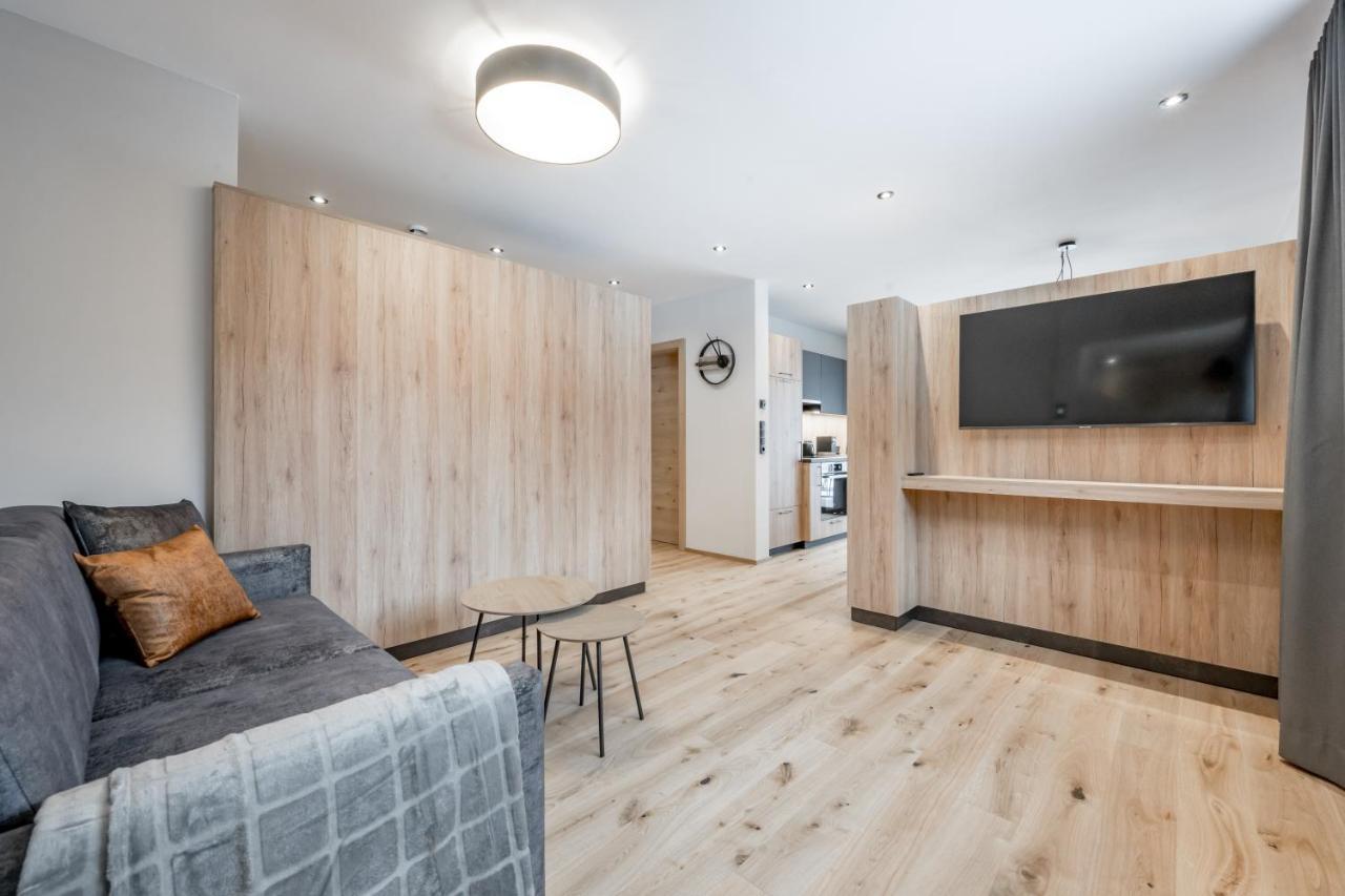 Apartment Falkners Five